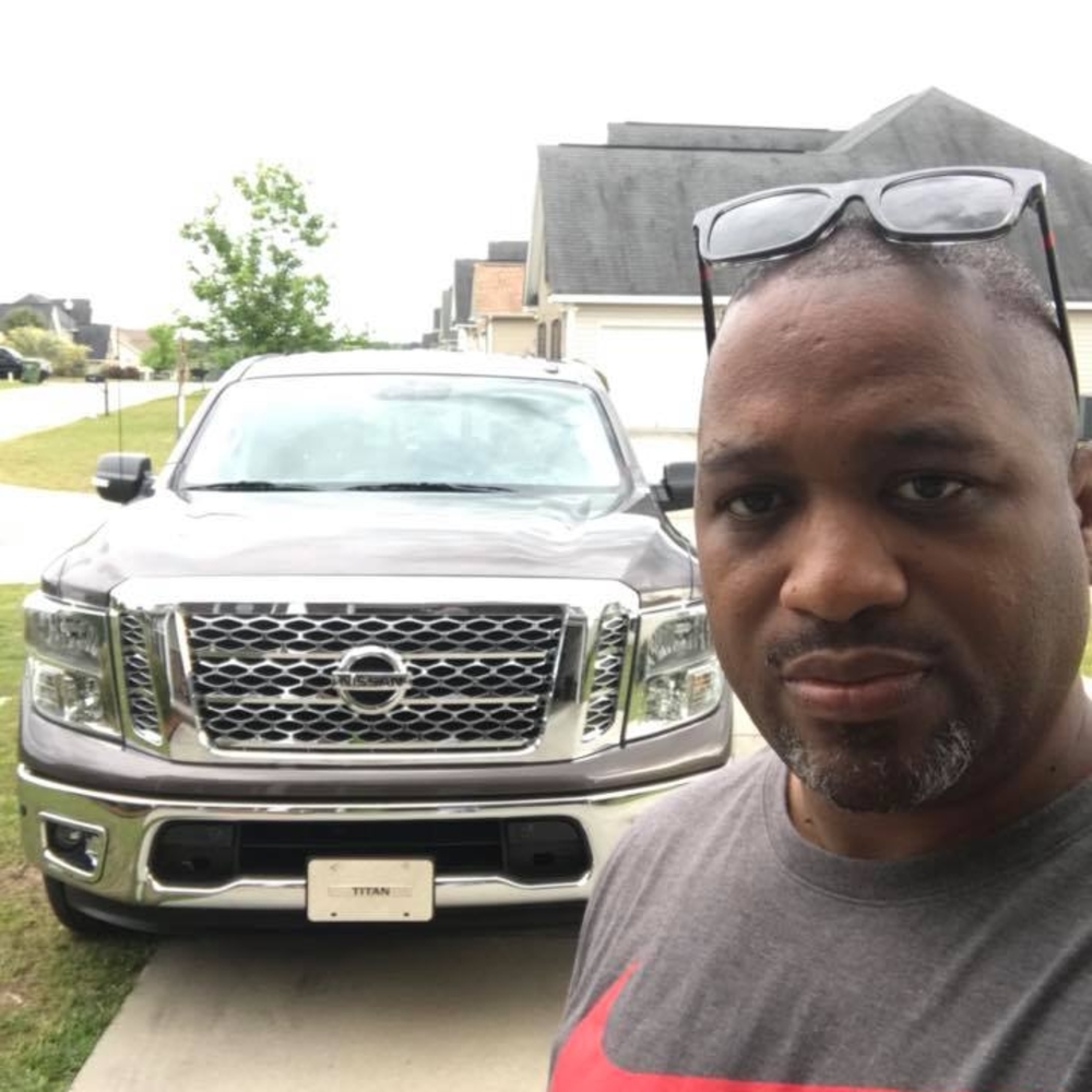 Meet your Posher, Lyle